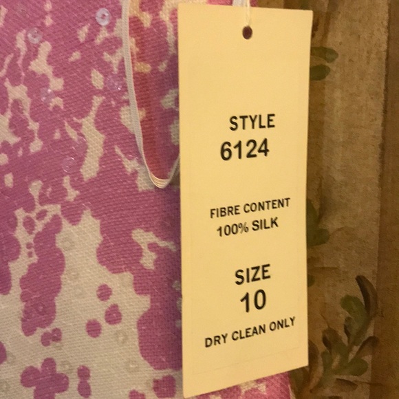 New Designer Sparkle Dress - Picture 4 of 7